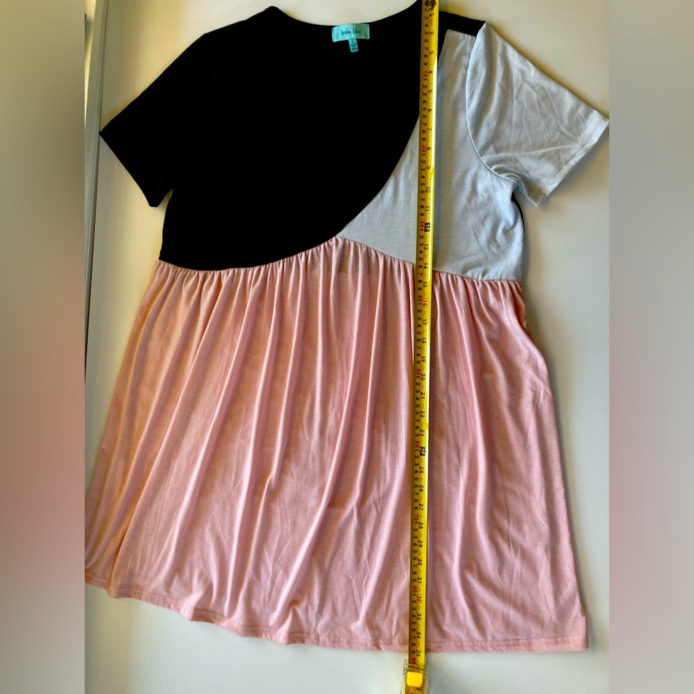 Dress pink black and white XL